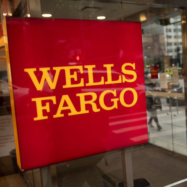 /contrib/content/uploads/sites/415/2022/11/Wells_Fargo_Sign_Building_BB_640x640.jpg
